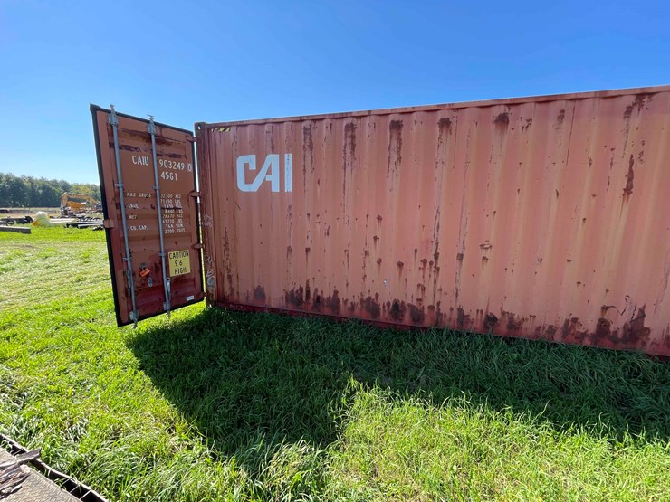 #1611-•-40'-high-cube-shipping-container-image-3