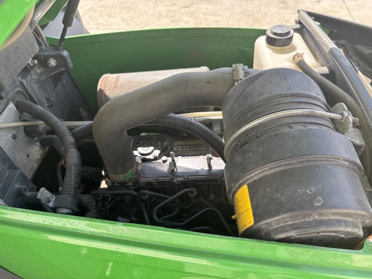 john-deere-1025r-image-22