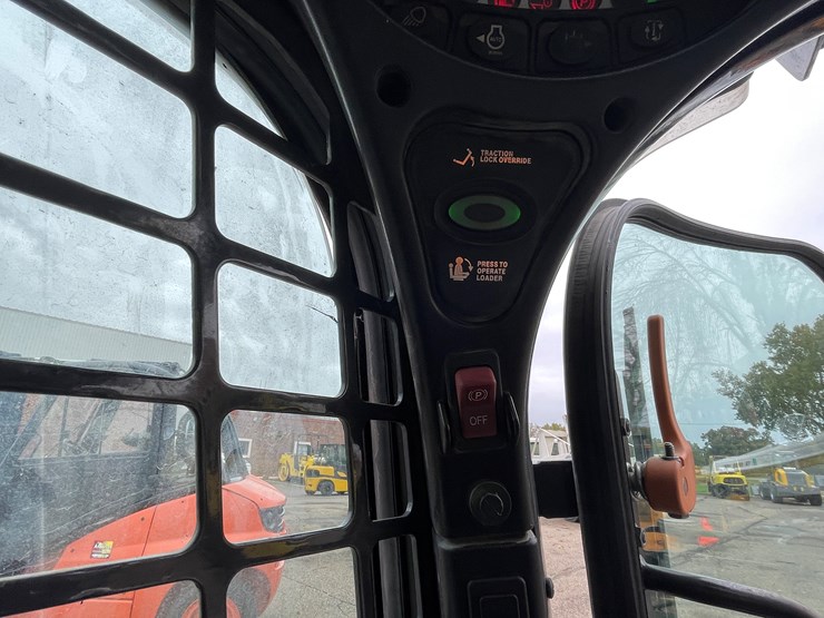 #5503-•-2021-bobcat-skid-steer-image-16