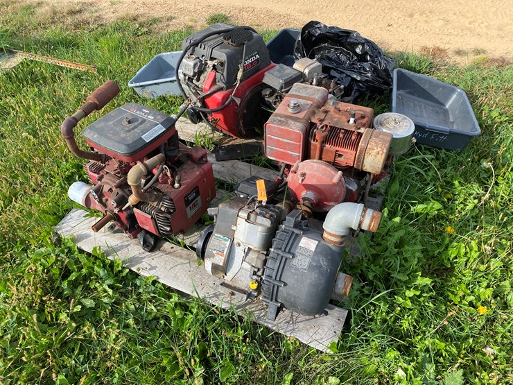 #1667-•-(4)-small-engines-&-gas-powered-pump-image-2