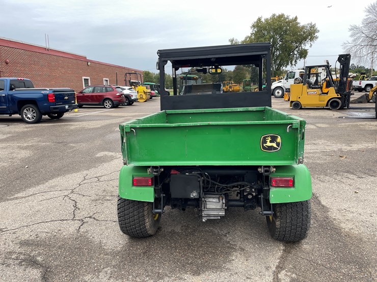 john-deere-gator-image-6