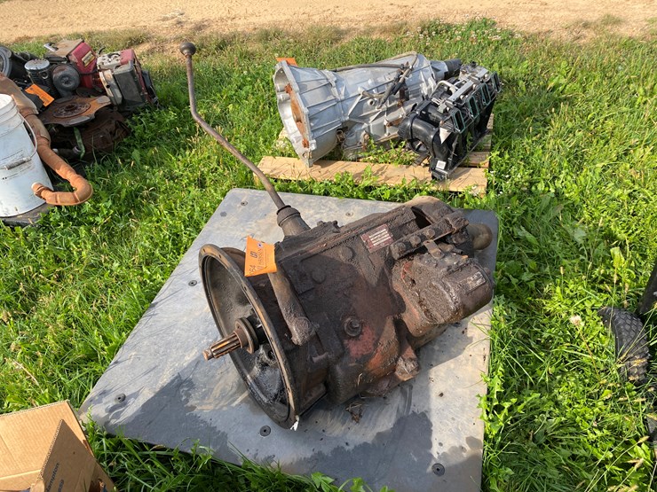 #1664-•-gm-manual-transmission-image-2