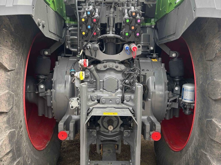 2022-fendt-1050-vario-image-9