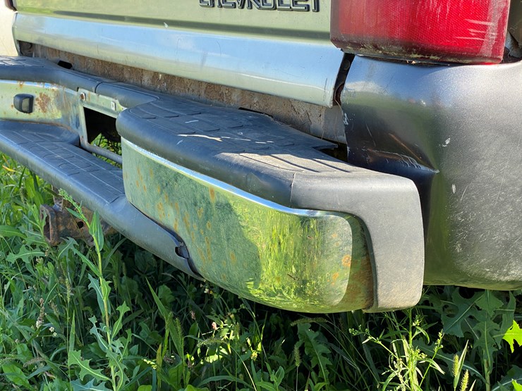 #1599-•-2000-chevy-silverado-1500-extended-cab-pickup-truck-(has-wi-title)-image-25