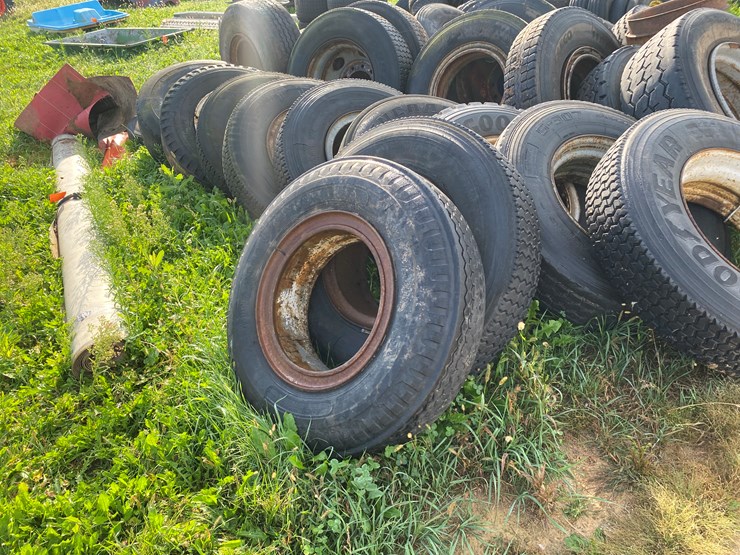 #1641-•-misc.-wheels-and-tires-image-6