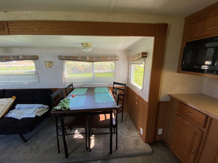 #1607-•-keystone-sprinter-360fk-camper,-(no-title)-image-37