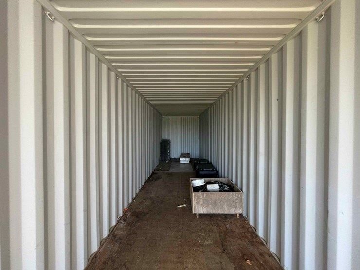 #1612-•-40'-high-cube-shipping-container-image-14