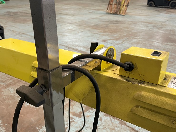 #7231-•-(3)-infratech-portable-infrared-dryers-image-10