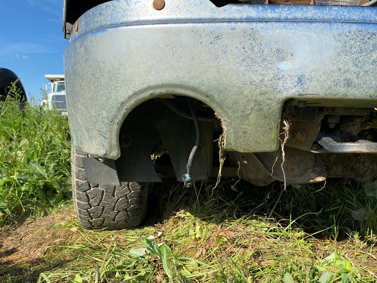 2010-gmc-sierra-1500-image-40
