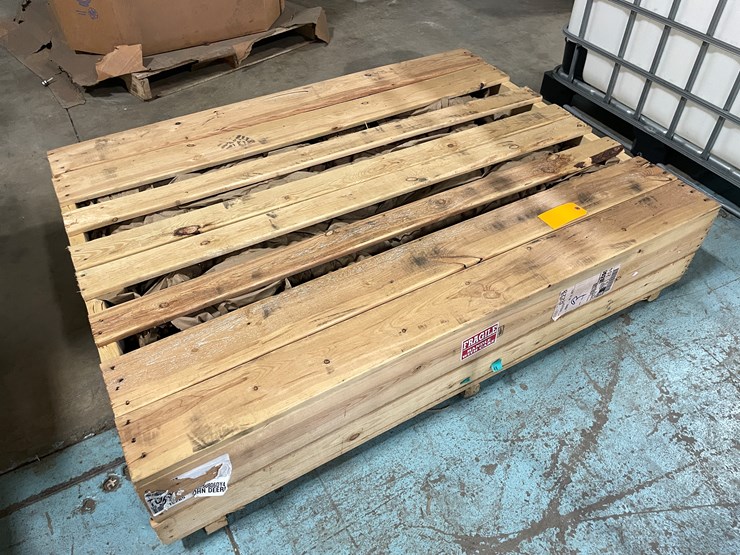 #7259-•-wood-shipping-crate-image-1