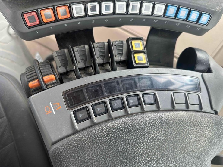 2022-fendt-1050-vario-image-24