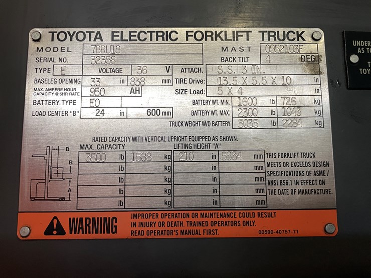 #5566-•-toyota-7bru18-ride-on-electric-reach-forklift-image-38