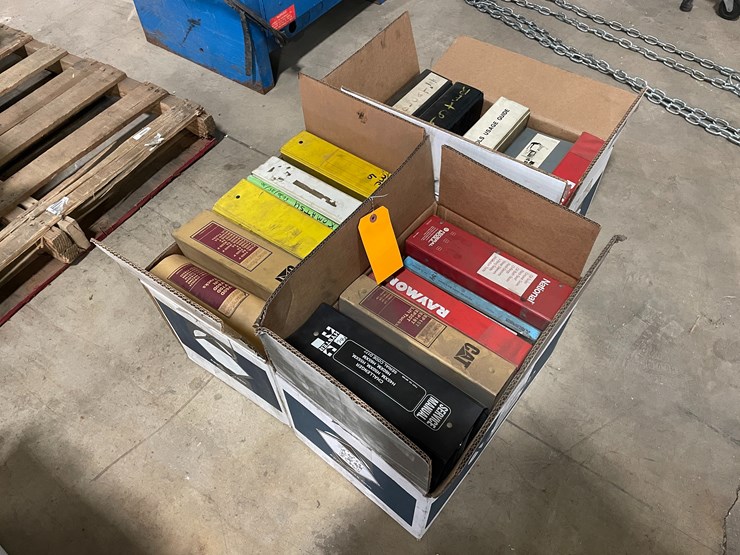 #7247-•-service-and-repair-manuals-image-1