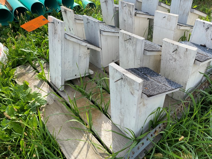 #1668-•-(14)-wooden-bird-houses-image-7