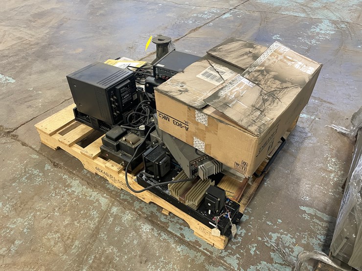 #7244-•-misc.-electronic-equipment-image-4