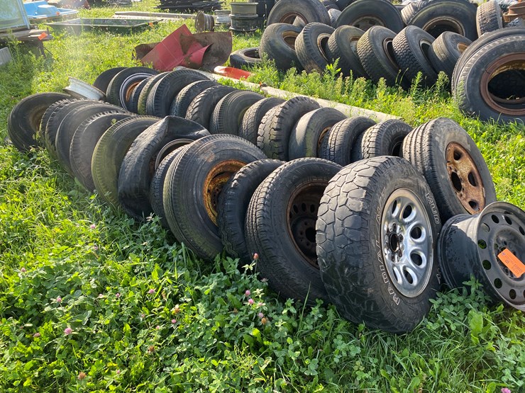 #1639-•-misc.-wheels-and-tires-image-3