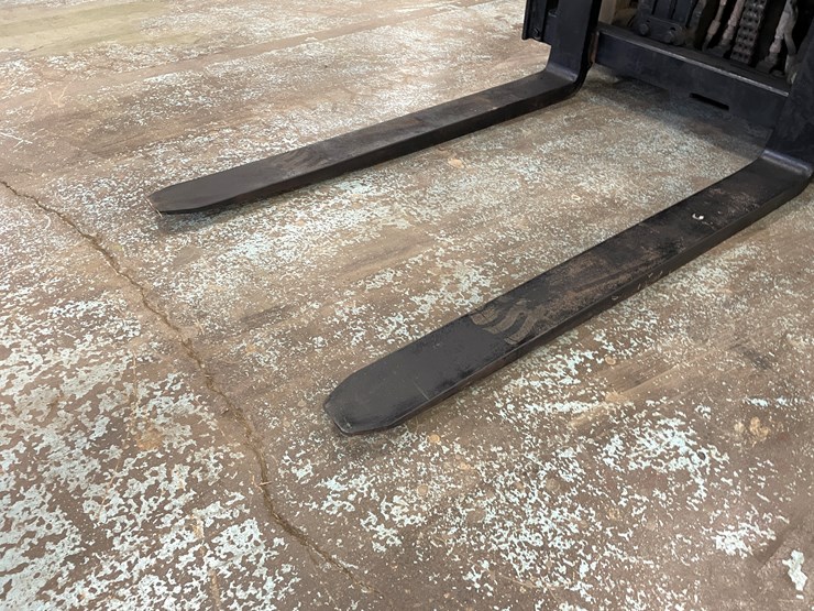 #5565-•-2020-yale-erp040-electric-forklift-image-10