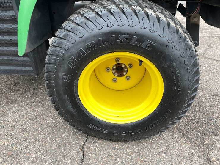 john-deere-gator-image-31