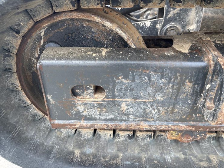 2019-bobcat-e85-image-55