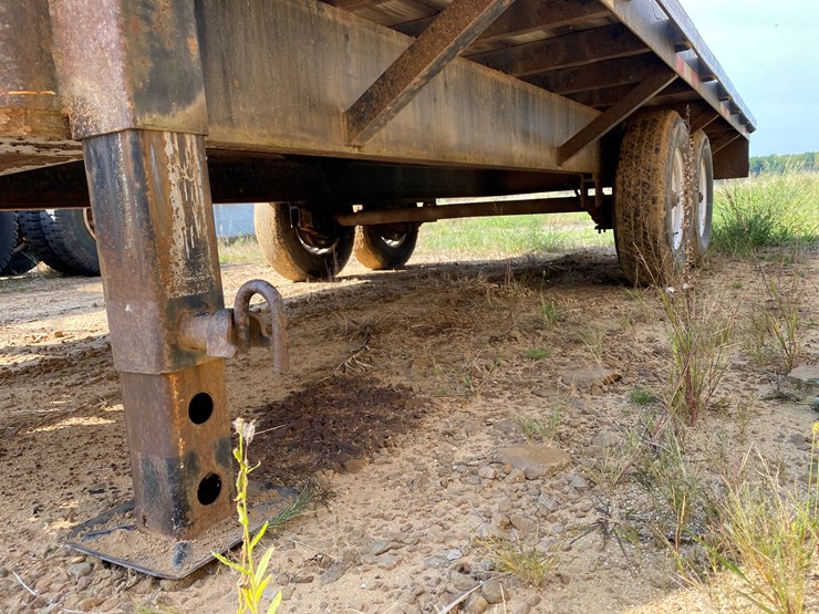 #1589-•-2004-big-o-16'-tandem-axle-deckover-trailer-(no-title)-image-12