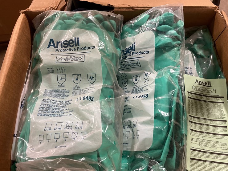 #7256-•-rolling-carts,-handled-tools,-rubber-gloves-and-more-image-5