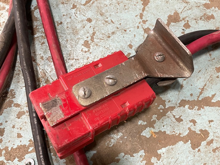 #7222-•-enersys-12-cell-battery-charger-image-6