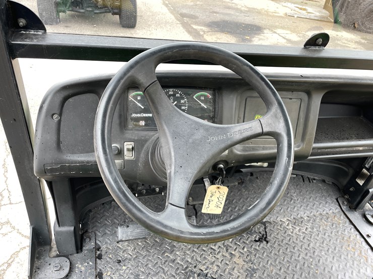 john-deere-gator-image-24