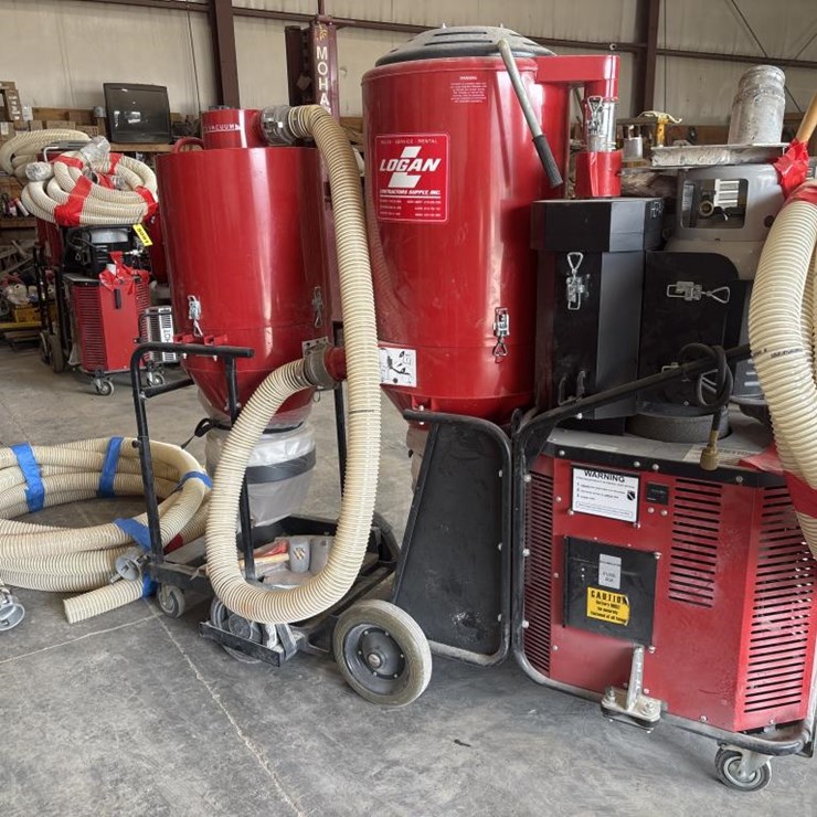 #5090 • Husqvarna T8600 Hepa Vacuum W/ C5500 Separator