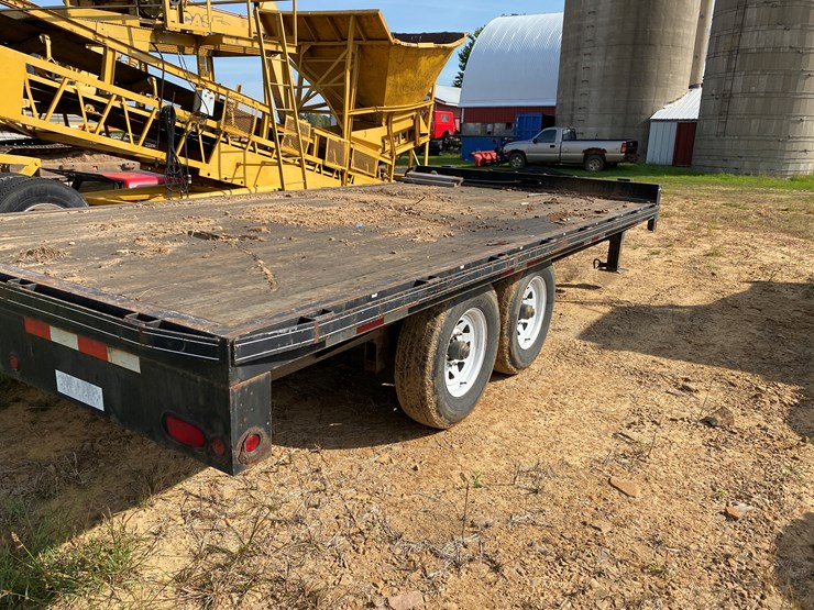 #1589-•-2004-big-o-16'-tandem-axle-deckover-trailer-(no-title)-image-4