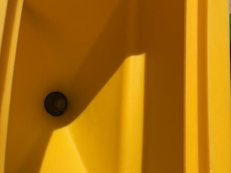 john-deere-1025r-image-45