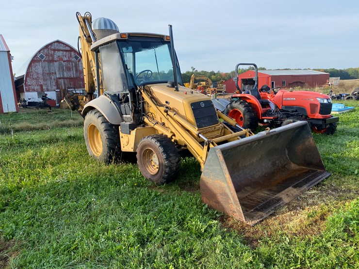 new-holland-655e-image-3