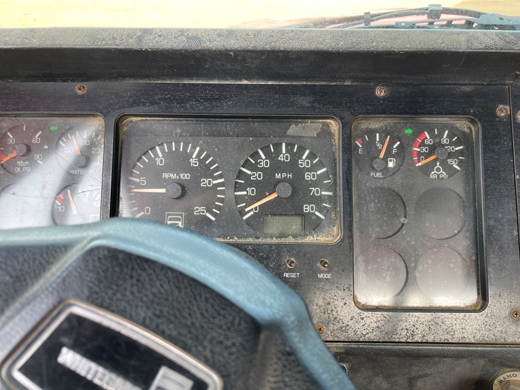 1992-caterpillar-3306-image-45