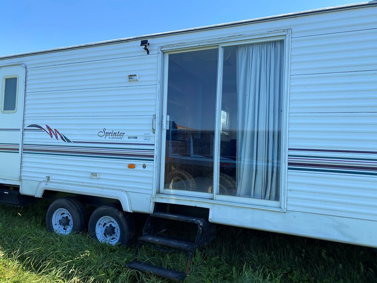 #1607-•-keystone-sprinter-360fk-camper,-(no-title)-image-13