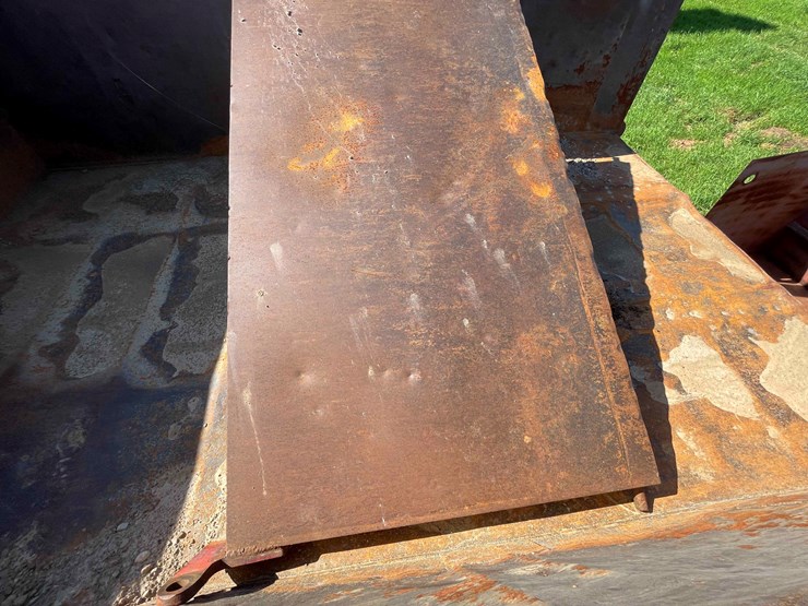 1982-international-dt466-image-101