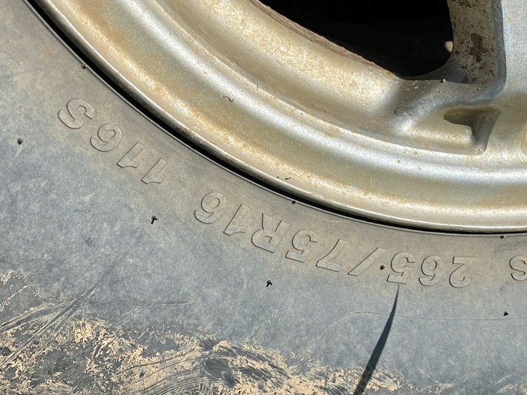 #1599-•-2000-chevy-silverado-1500-extended-cab-pickup-truck-(has-wi-title)-image-39