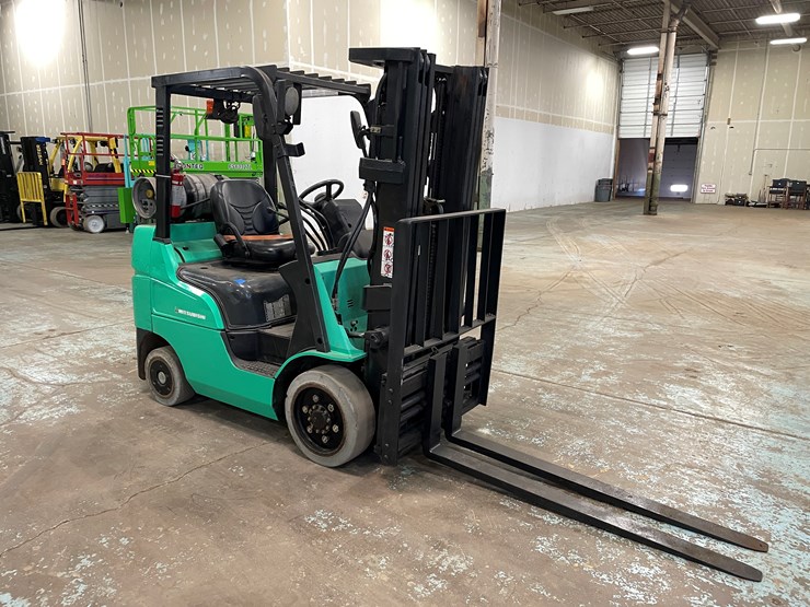 2018-mitsubishi-fgc25n-image-3