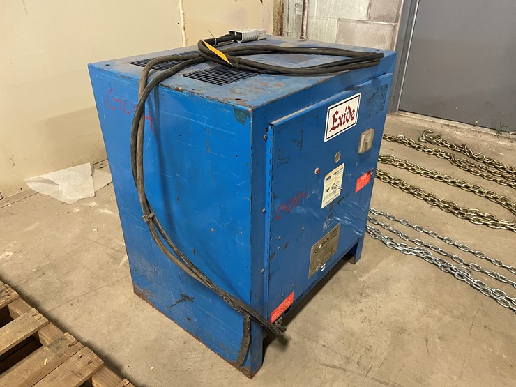 #7248-•-exide-lead-acid-battery-charger-image-3