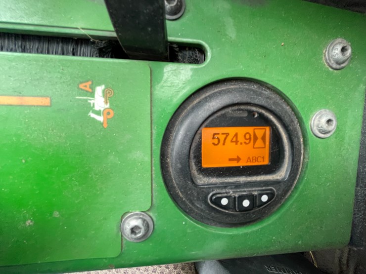 john-deere-1575-image-29