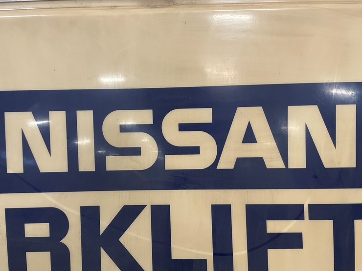 #7230-•-nissan-forklift-lighted-sign-image-12