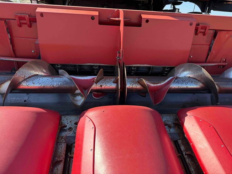 case-ih-3412-image-12