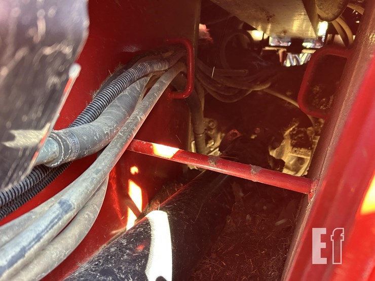 2011-case-ih-steiger-600-hd-image-19