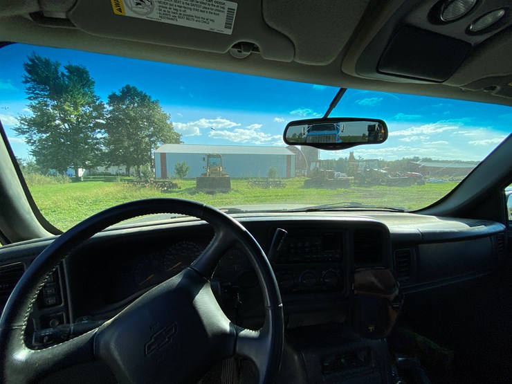 #1599-•-2000-chevy-silverado-1500-extended-cab-pickup-truck-(has-wi-title)-image-58