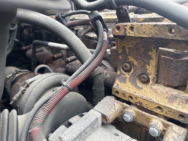 2004-caterpillar-3126-image-60