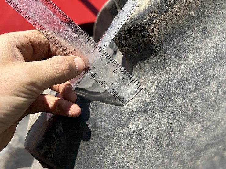 2011-case-ih-steiger-600-hd-image-25