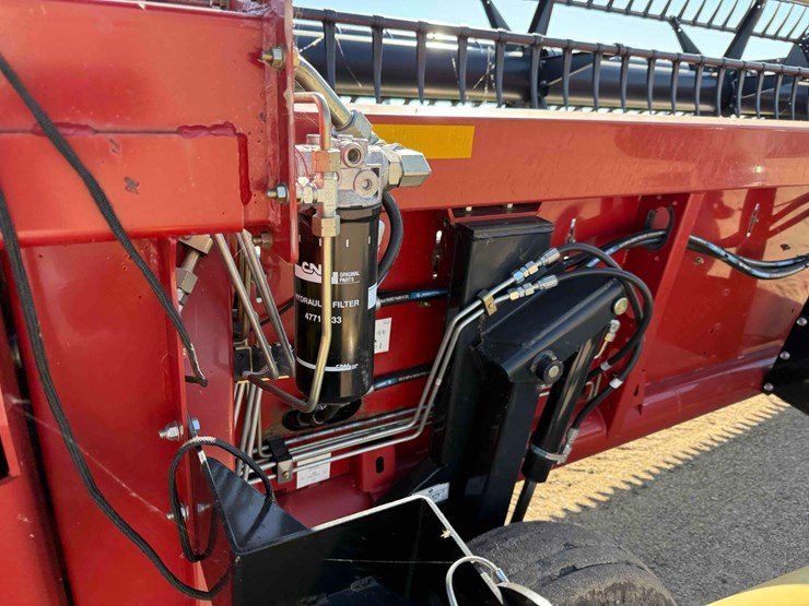 2015-case-ih-2015-image-21