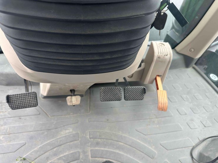 2022-fendt-1050-vario-image-26