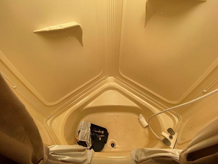 #1607-•-keystone-sprinter-360fk-camper,-(no-title)-image-50