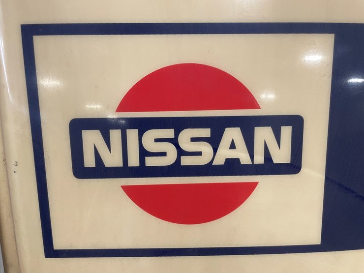 #7230-•-nissan-forklift-lighted-sign-image-11