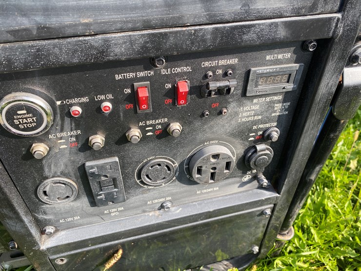 #1647-•-duromax-xp13,000e-generator-image-11