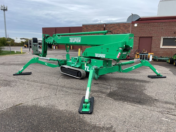 #5501-•-2017-teupen-tl92sj-track-drive-aerial-work-platform-image-3